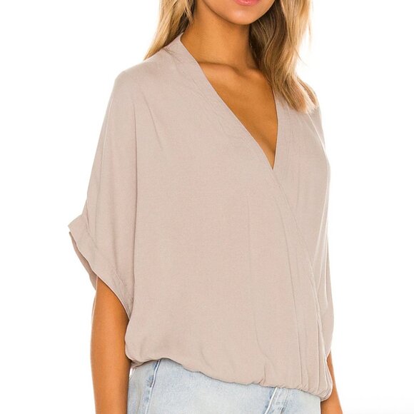 Bobi Beach crepe top, Tan, Med - Picture 3 of 12